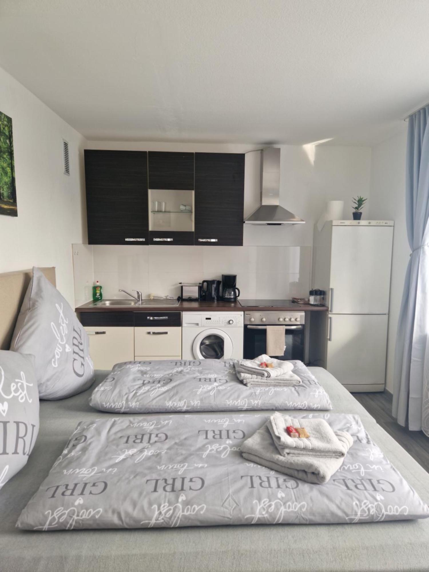 M&Bluxux Apartaments クレーフェルト エクステリア 写真